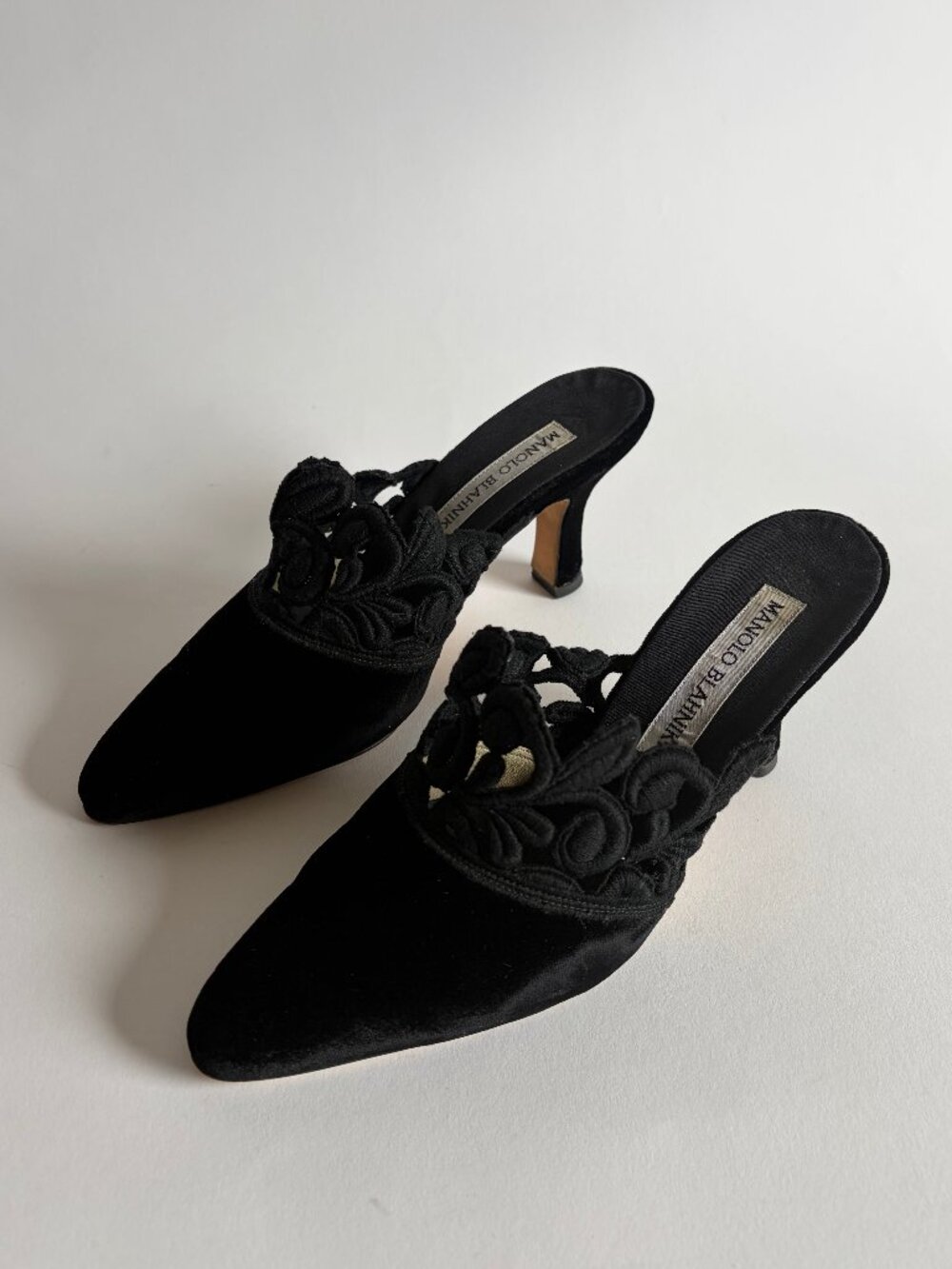 MANOLO BLAHNIK VELOUR AND LACE MULES